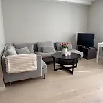 Modern 2br Balcony - Near Cruise Terminal Bergen